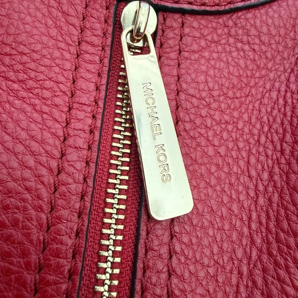 Michael Kors Red Leather‎ Tote Bag Gold Hardware Zip Accents Shoulder Bag